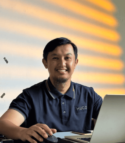 Roni Suprianto - Founder Kopi Nganu Indonesia, Pemateri Kelas Online Kopi Botolan